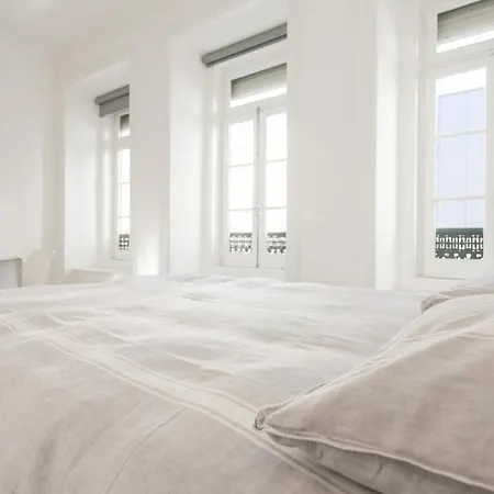 Whome Chic Located In Historic Centre * Lisboa