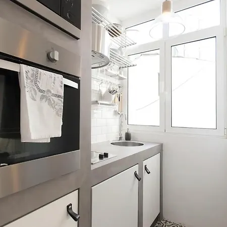 Apartment Whome Chic Located In Historic Centre Lissabon